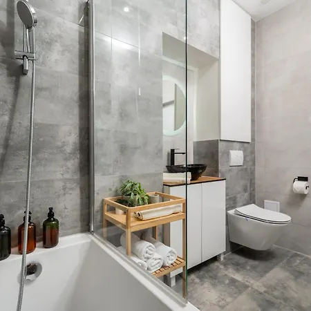 Apartamento Three In One Old Town Air Conditioning Balcony *